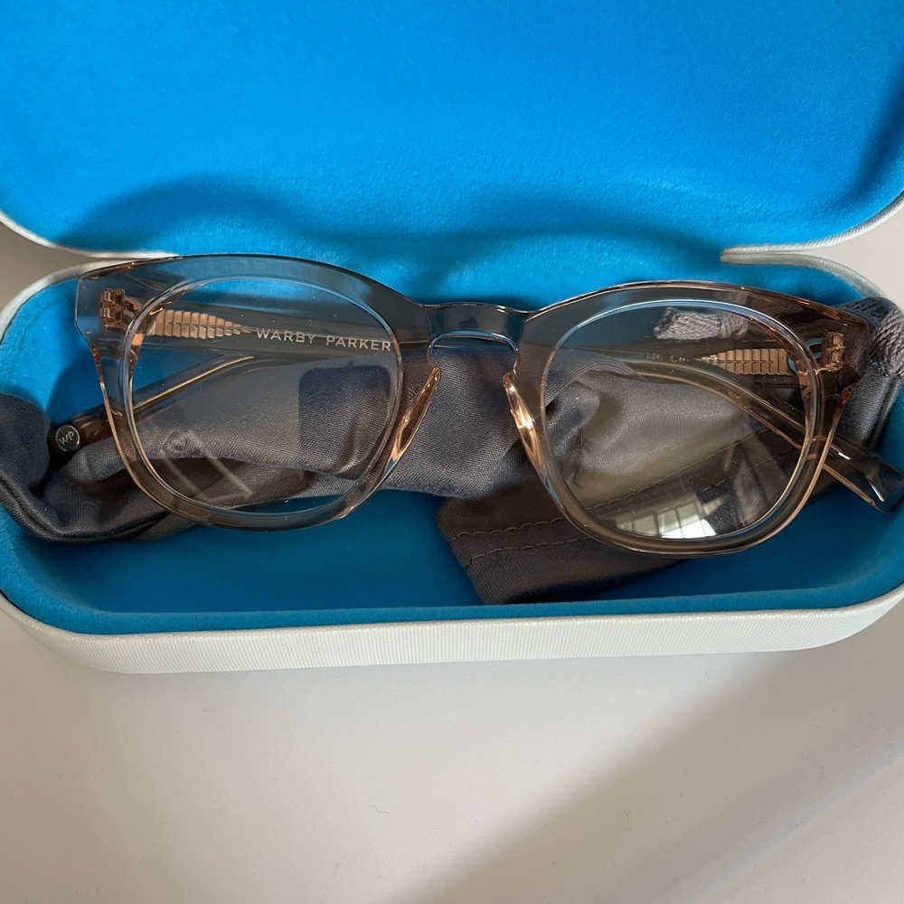 Warby Parker Eyeglasses Caspar 668 Transparent Pink Keyhole Frame 48 23 145